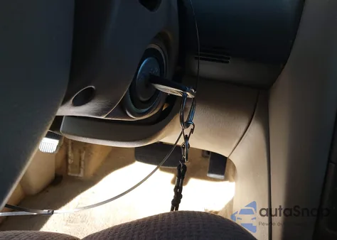 2001 Infiniti I30 Luxury z USA, uszkodzony, nr VIN JNKCA31A61T038267